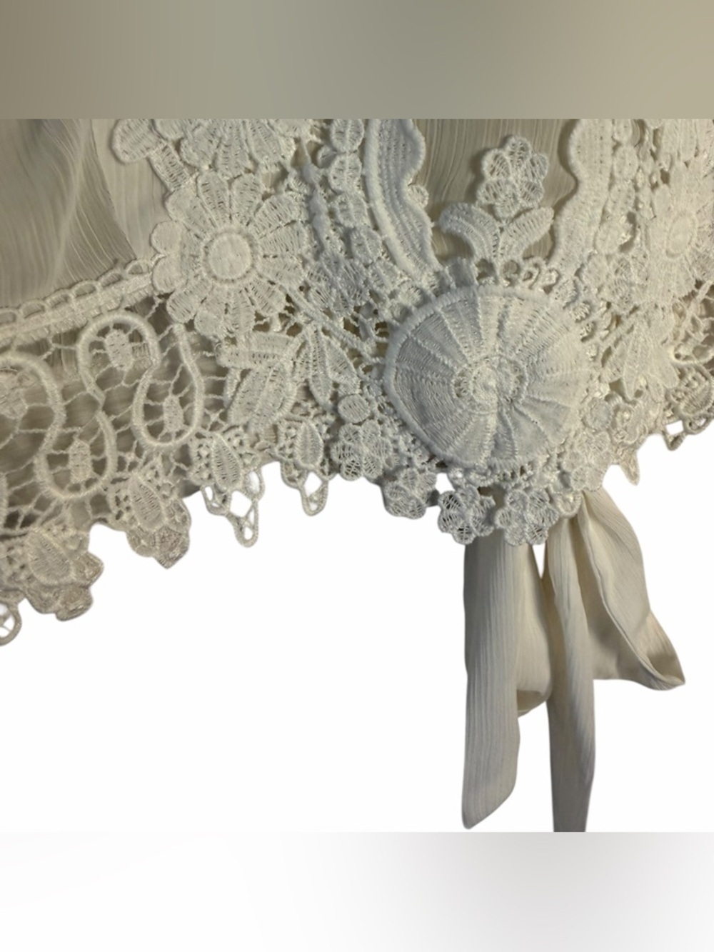 Lulumari White Lace Crochet Peasant Blouse - Picture 3 of 8